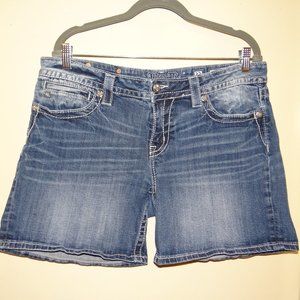 Miss Me Signature Jean Shorts Style  JY5100H9